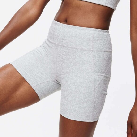 Outdoor Voices Warmup 5" Short NWT - Picture 1 of 4